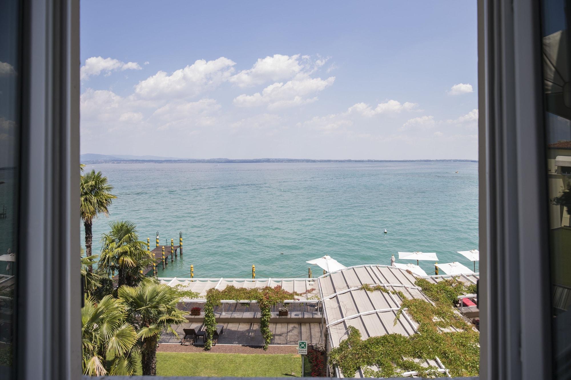 Grand Hotel Terme Sirmione Bagian luar foto