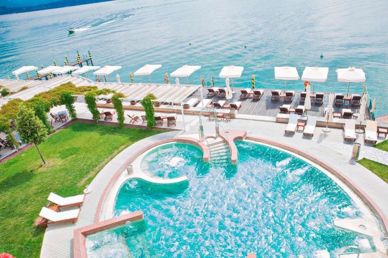 Grand Hotel Terme Sirmione Bagian luar foto